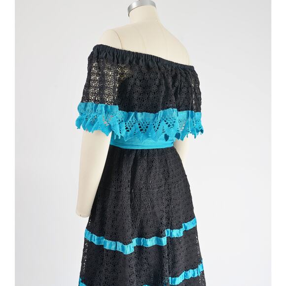 Vintage 80s Lace Mexican Black and Blue Boho Off the Shoulder Peasant Dress S M - Picture 7 of 8